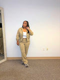 Camila Set Taupe